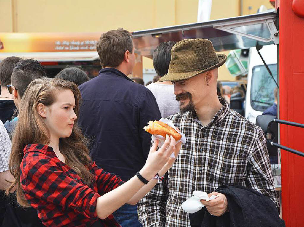 Reichlich Appetit brachten die 7000 Gste des BZ-Food-Truck-Fests mit auf das Gelnde der Alten Spinnerei in Lrrach-Haagen, wo die BZ ihr 70-jhriges Bestehen mit einer Party gefeiert hat.