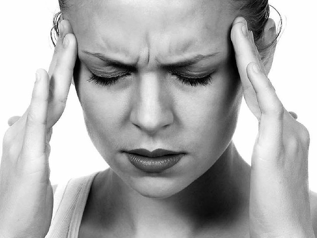 Kopfschmerzen, die sich anfhlen, als ...ht: So beschreiben manche die Migrne.  | Foto: Fotolia