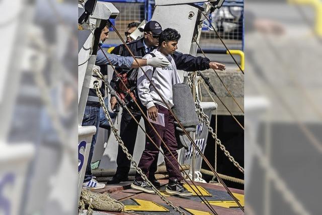 Griechenland schiebt erste Flchtlinge in die Trkei ab