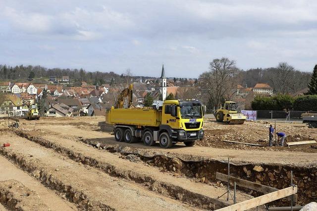 Flchtlinge kommen im August