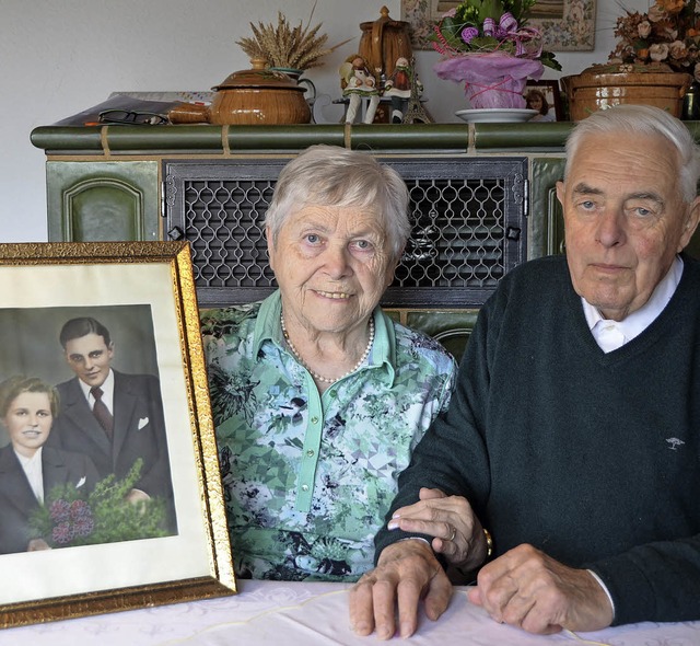 Sie feierten jetzt daheim in Stegen ih...e Hochzeit: Anneliese und Josef Fehr.   | Foto: Philipp Mller