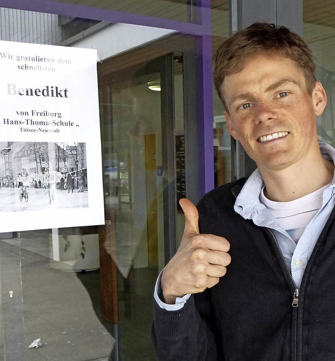 Marathonmann mit Lehrauftrag: Benedikt...rrichtet an  der Berufsschule Neustadt  | Foto: Annemarie Zwick