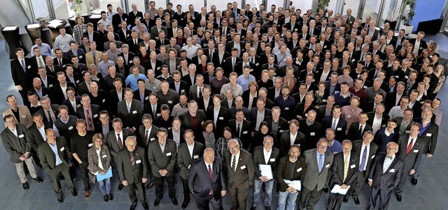 Mehr als 300 Mitarbeitende, die an ein...um  Innovatorentreffen nach Mulhouse.   | Foto: ZVG