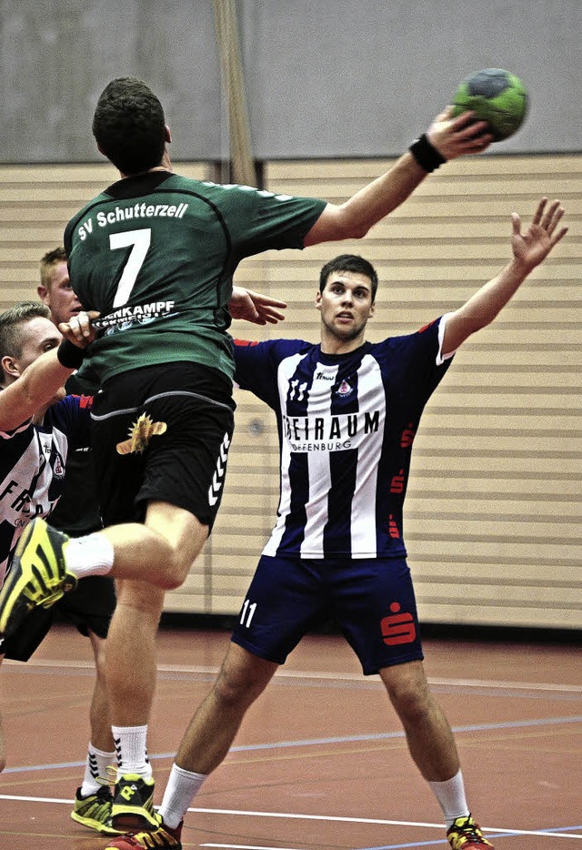 Auch die Handballer beim TuS Schuttern...lengebhren in die Defensive geraten.   | Foto:  Pressebro Schaller