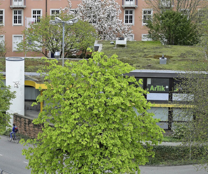 Wie geht&#8217;s weiter mit dem Artik,...icht ins ehemaligen ADAC-Gebude soll.  | Foto: Ingo Schneider