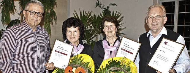 Sasbach. Die bei der Jahreshauptversam...len Susanne Thring und Karl Helbling.  | Foto: Roland Vitt