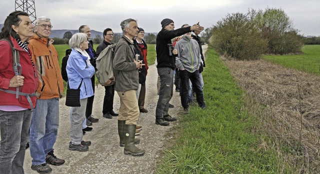 Landschaftsarchitekt Jrgen Bresch fh...ktivierung der Wsserwiese einsetzte.   | Foto: Bettina Schaller