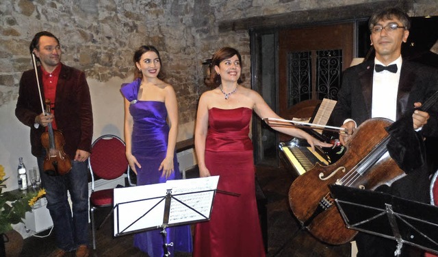 Eine der Arkade-Veranstaltungen im ver... Khachaturian Trio und vom Duo Sonet.   | Foto: Bianca Flier