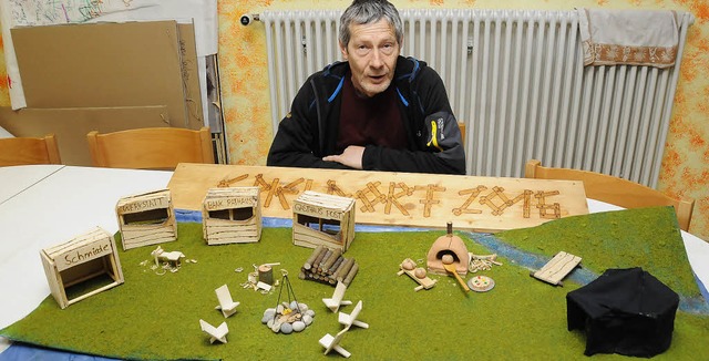 25 Jahre Spieldorf: Helmut Koliba vor ... Kanderner Strae zu sehen sein wird.   | Foto: Robert Bergmann