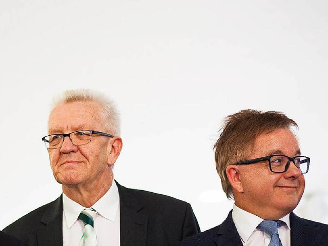 Guido Wolf (rechts neben Winfried Kretschmann) wird wohl bald Minister.  | Foto: dpa