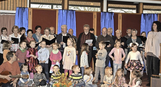 Bisher waren es Konzerte mit getrennte...en gemeinsam im Kreisseniorenzentrum.   | Foto: Werner Schnabl