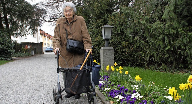 Im Schlosspark in Bad Sckingen wurde ...macht, Barrierefreiheit herzustellen.   | Foto: Jrn Kerckhoff