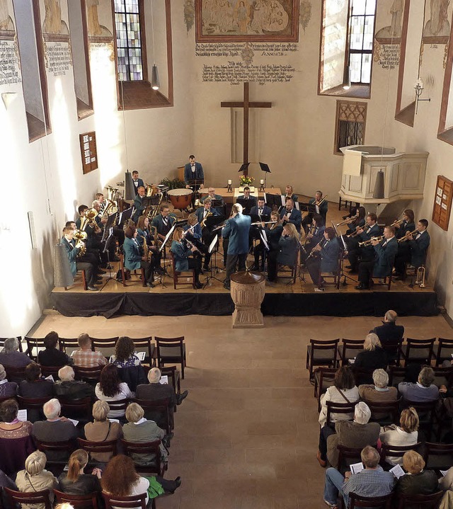 Die Akustik der Bergkirche machte das ...n trugen zum besonderen Ambiente bei.   | Foto: Karlernst Lauffer