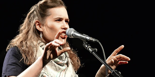 Jessy James Lafleur bei ihrer  Hommage...es Spoken Word&#8220; Gil Scott-Heron   | Foto: Annette Mahro