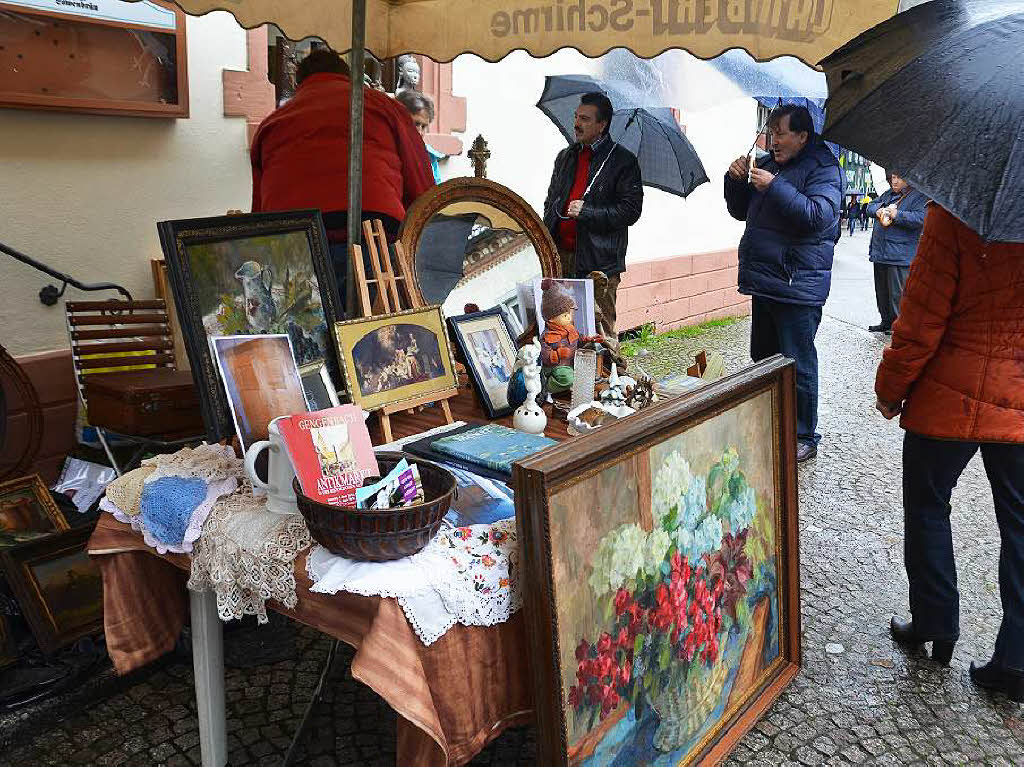 Elzacher Handwerker zeigten, was sie knnen und beim Altstadt-Antikmarkt gab es allerlei Raritten. Fotos von Nikolaus Bayer, Bernd Fackler und Roland Gutjahr.