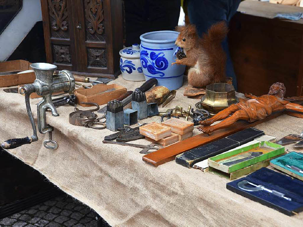 Elzacher Handwerker zeigten, was sie knnen und beim Altstadt-Antikmarkt gab es allerlei Raritten. Fotos von Nikolaus Bayer, Bernd Fackler und Roland Gutjahr.