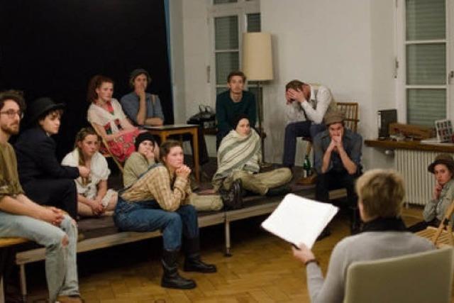 Diese neue Freiburger Theatergruppe spielt ein Stck ber Flchtlinge - im Caf POW