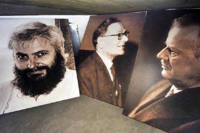 Studierende lassen sieben Bilder von Nobelpreistrgern aus der Uni mitgehen