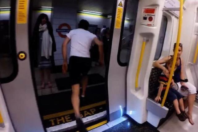 Ein Londoner im Wettlauf mit der U-Bahn