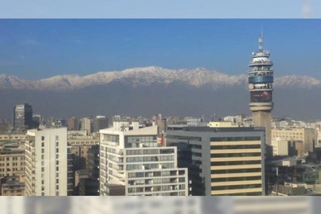 Video: Santiago de Chile rastet aus