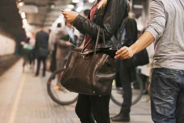 So schtzt Du Dich vor Handy- und Taschendiebstahl: Ein Fachmann gibt Tipps