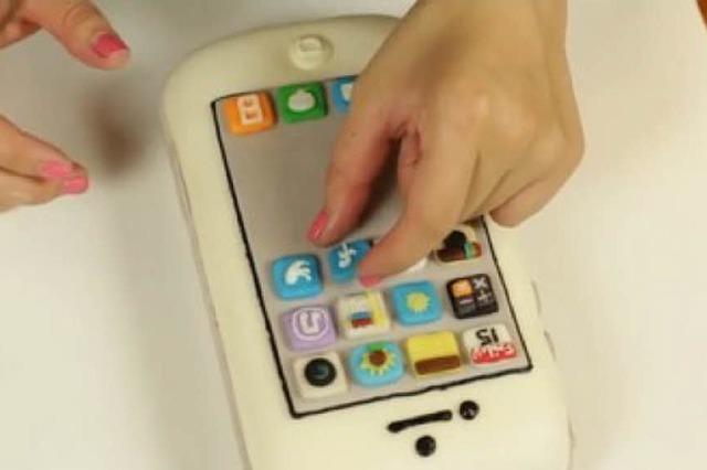 So kannst Du einen iPhone-Kuchen backen