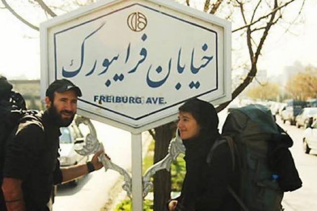 Ohne Flugzeug um die Welt (7): Zwei Freiburger im Iran