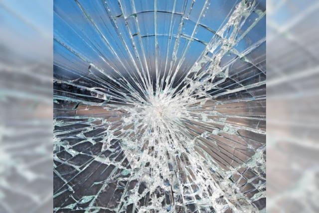 St. Georgen: Unbekannte zerstren Fensterscheiben am Theodor-Heuss-Gymnasium - zum dritten Mal