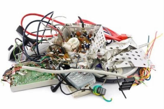 Sonntag: Elektro-Gerte reparieren mit dem Chaos Computer Club im Artik