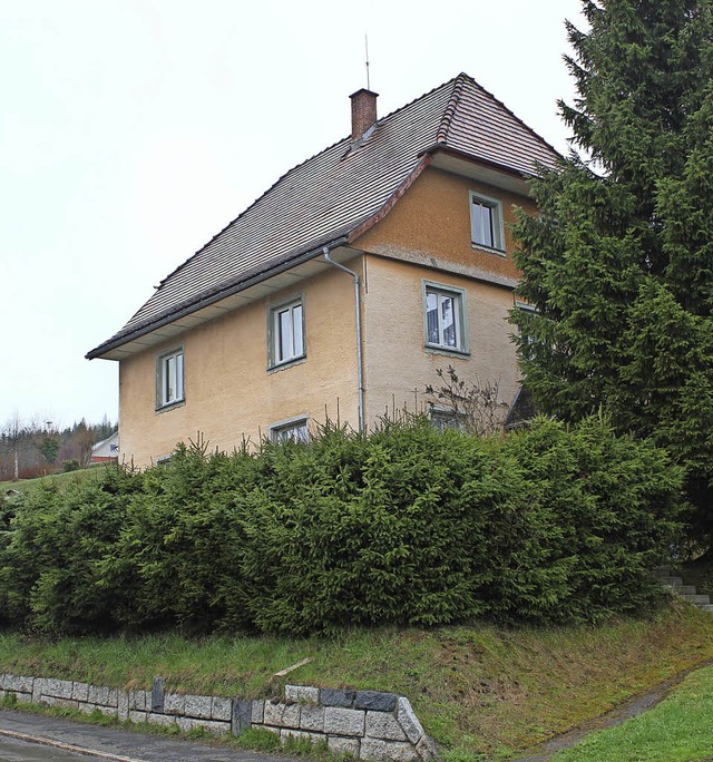 Die Gemeinde richtet das Haus Mller fr Flchtlinge her.   | Foto: Brichta