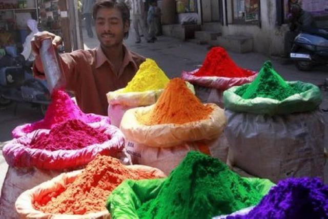 Holi Festival of Colors: Woher kommt das Farbpulver Gulal?