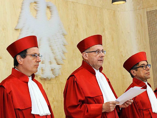 Johannes Masing im Verfassungsgericht (links).  | Foto: Uli Deck