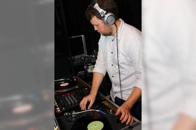 10 Tracks fr 10 Jahre tageins: DJ-Mix von Agent Schwiech