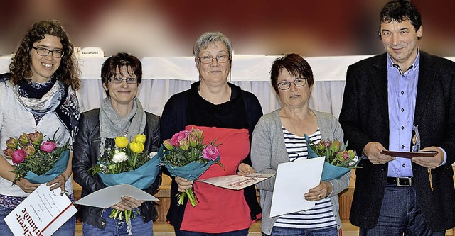 Verdiente bungsleiterinnen: Eija Schu...tte des Badischen Turnerbunds erhielt.  | Foto: Anja Bogen, Turngau Breisgau