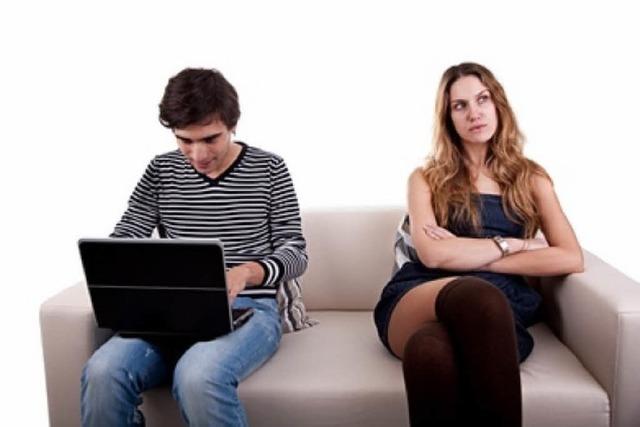 Liebeskiller Internet: Wenn Beziehungen am PC zerbrechen