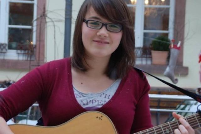 Juliacoustic: Das Mädchen mit der Gitarre