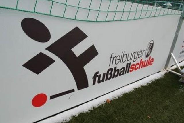 Leistungskurs Kicken (1): Die Freiburger Fuballschule