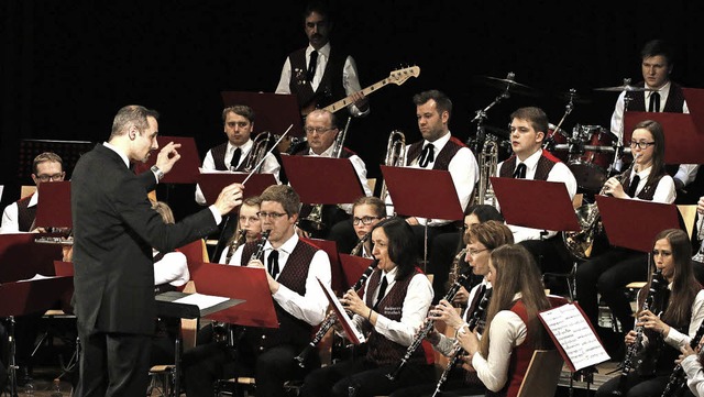 Thorsten Pabst spornt seine Musiker zu Hchstleistungen an.   | Foto: Heidi Fssel