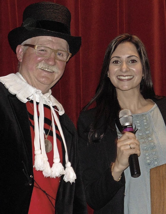 Die Moderatoren Georg Albiez und Sandhya Hasswani  | Foto: Gottstein
