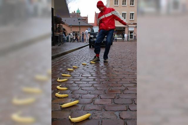 WM-Straßentheater (Teil 15): Bananenflanke