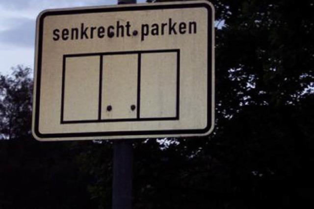 Bitte parken Sie senkrecht!