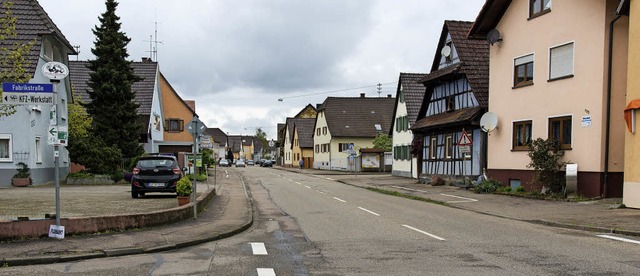 Der letzte Bauabschnitt steht  bevor: ... Ortsdurchfahrt  wird bald gebuddelt.   | Foto: Olaf Michel