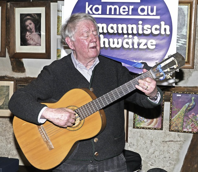 Liedermacher und Mundartautor Frank Di...likums am Samstag in Endingen im Flug.  | Foto: Hlter-Hassler