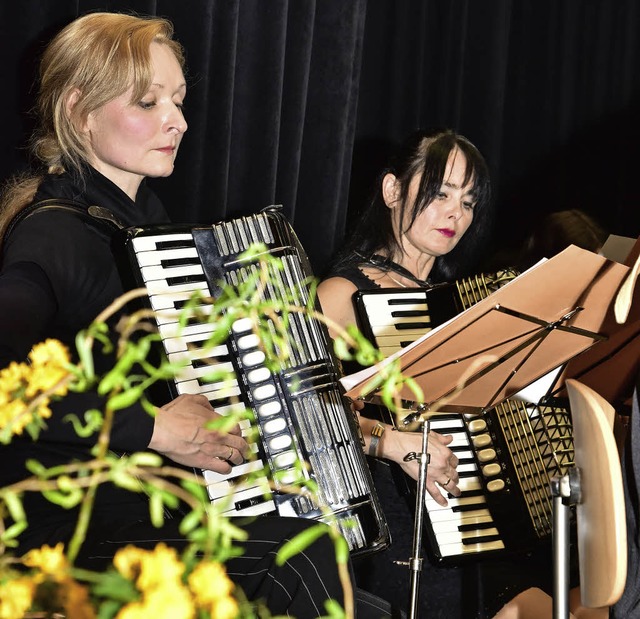 Konzentriertes Spiel muss sein, soll es ein so gelungenes Konzert werden.  | Foto: Hans-E. Meidhof