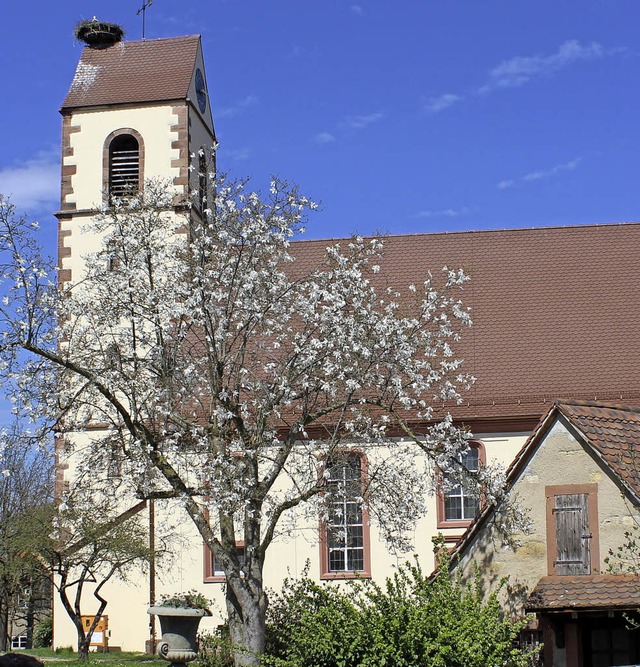 Schallbachs Kirche  ist wieder ein Blickfang.   | Foto: Cremer