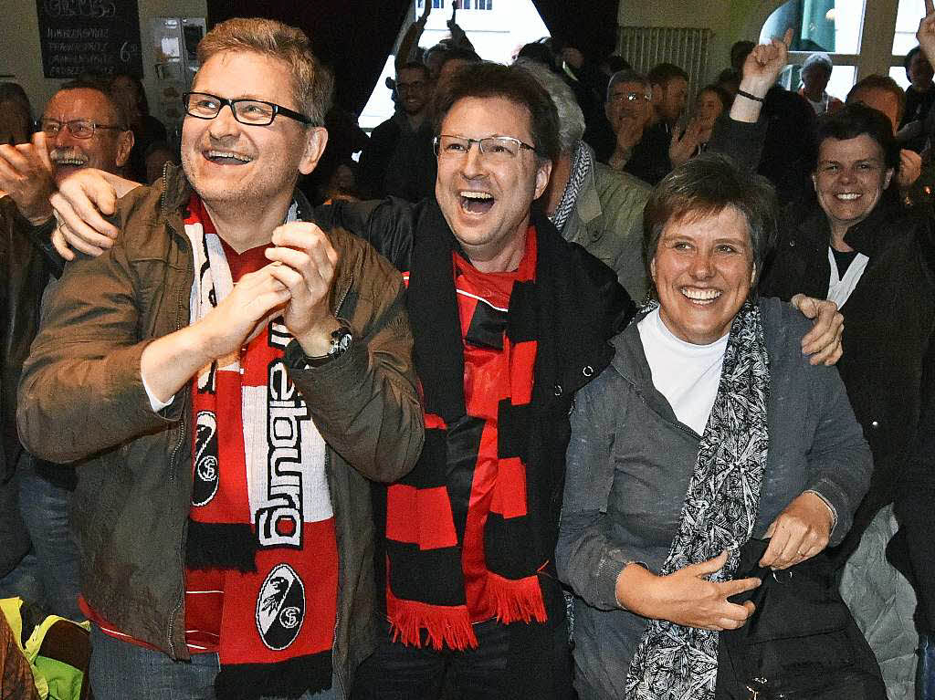 Emotionen bei den Freiburg-Fans.