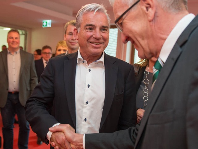 Schon handelseinig? Koalitionre Strobl (l.) und Kretschmann  | Foto: dpa