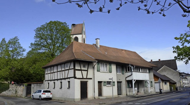 In diesem Gebude will der Kufer ein Caf einrichten.   | Foto: Lauber