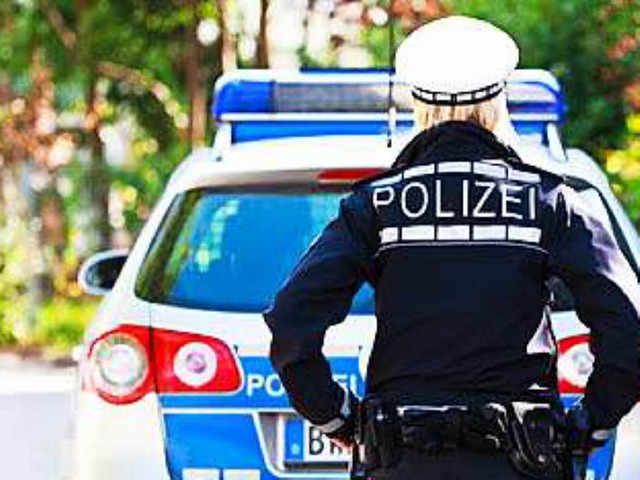 Die Polizei wurde in Neuenburg-Steinen... Fund einer Panzermine gemeldet wurde. 