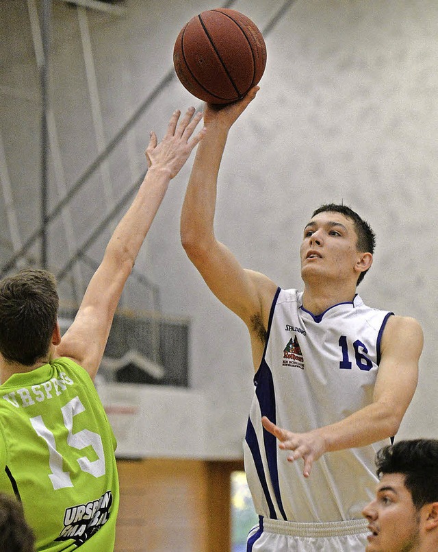 Freiburger Eigengewchs vor dem Abspru...a: Jugendnationalspieler Cosmo Grhn    | Foto: Patrick Seeger